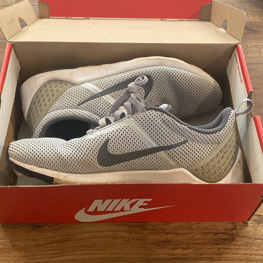 Mens Nike roshe runs